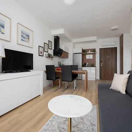 Daire Glamorous Near Paley And Medicover-handelsmana 3rd