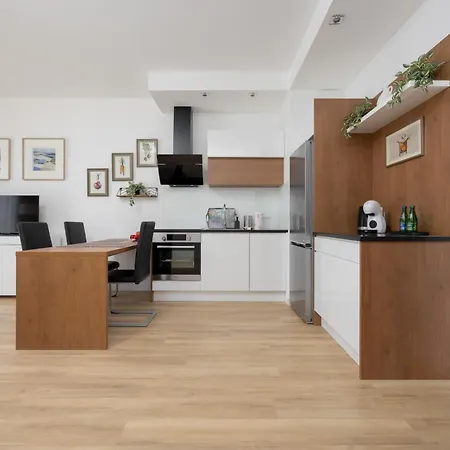 Lägenhet Glamorous Near Paley&medicover-handelsmana 3rd Warszawa