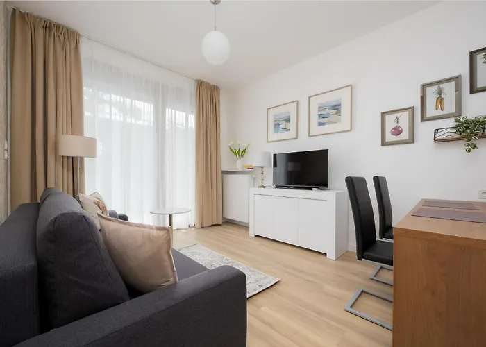 Glamorous Near Paley And Medicover-handelsmana 3rd