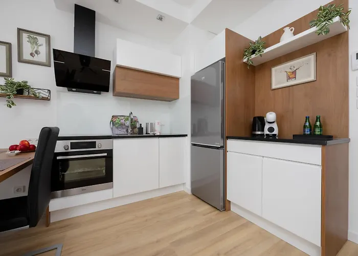 Lejlighed Glamorous Near Paley And Medicover-handelsmana 3rd Warszawa