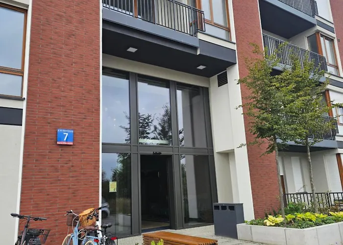 Glamorous Near Paley And Medicover-handelsmana 3rd