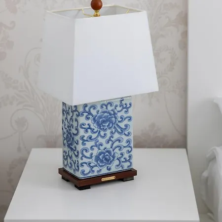 Glamorous Near Paley And Medicover-handelsmana 3rd * Varsó