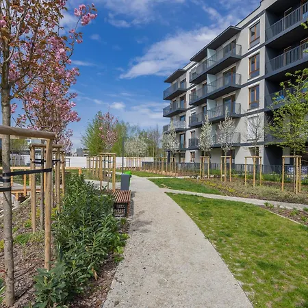 Glamorous Near Paley And Medicover-handelsmana 3rd Apartman